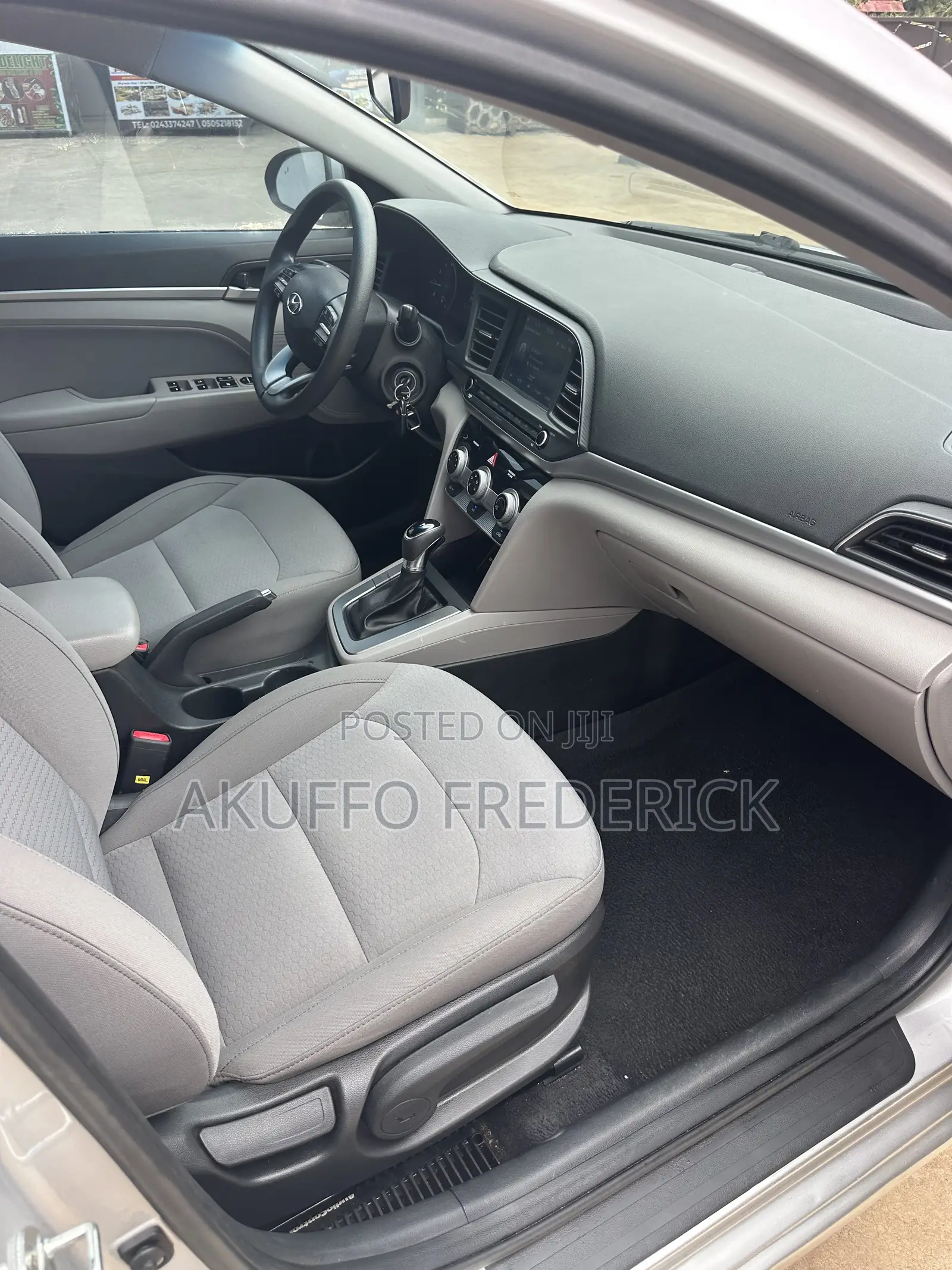 Hyundai Elantra Limited 2020 Gray