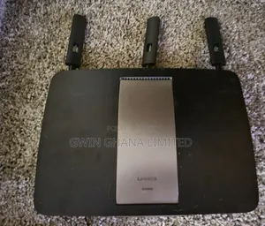 Linksys EA6900 Dual Band Gigabit Wirless Router. 1900mbs