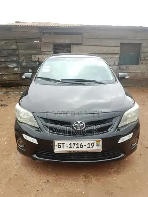 Toyota Corolla 2012 Black