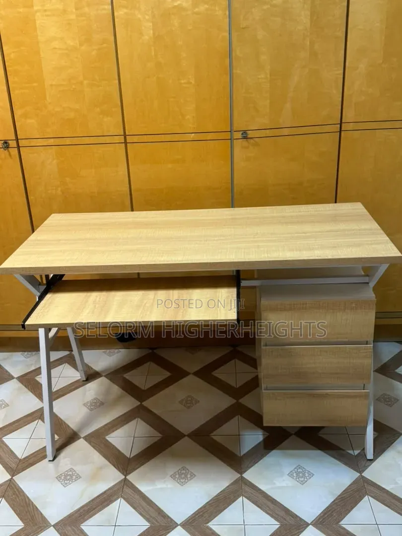Matress Wardrobe Table