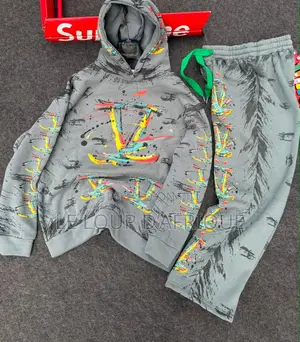 Hoodie Top Down