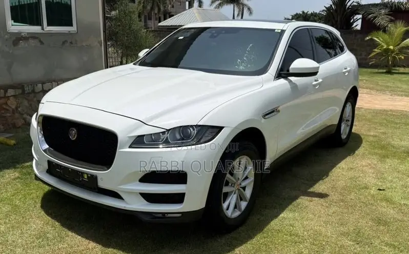 Jaguar F-Pace 35t Prestige 2017 White