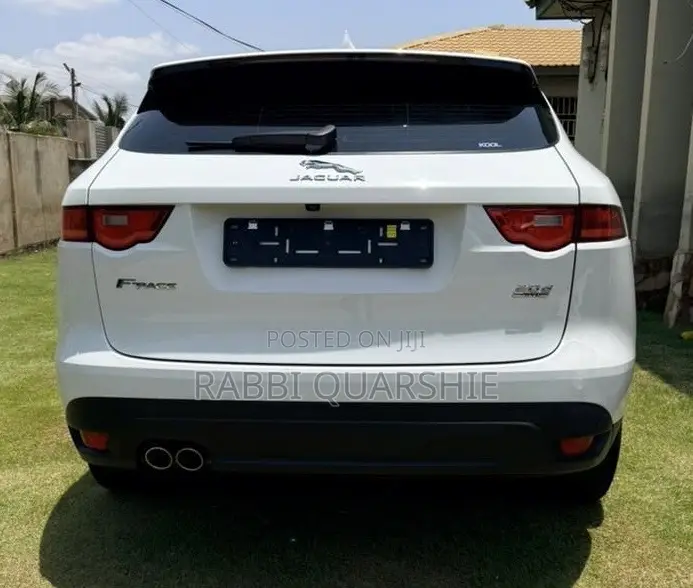 Jaguar F-Pace 35t Prestige 2017 White