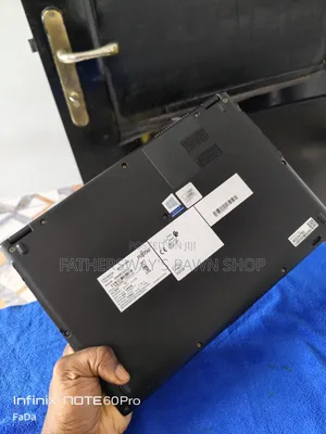 Laptop Fujitsu Lifebook U938 8GB Intel Core i5 SSD 256GB