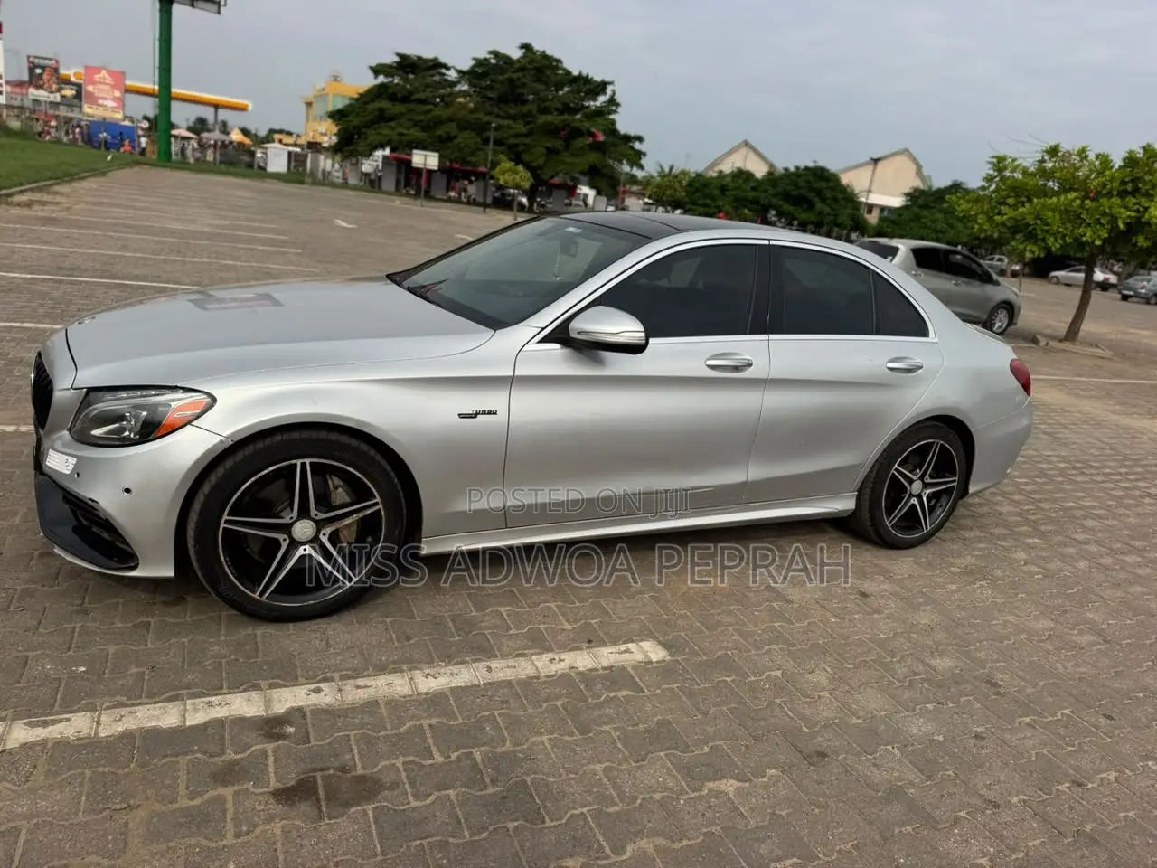 Mercedes-Benz C300 Luxury 4dr AWD 4Matic Sedan (2.0L 4cyl 7A) 2015