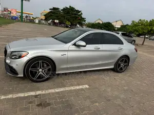 Mercedes-Benz C300 Luxury 4dr AWD 4Matic Sedan (2.0L 4cyl 7A) 2015