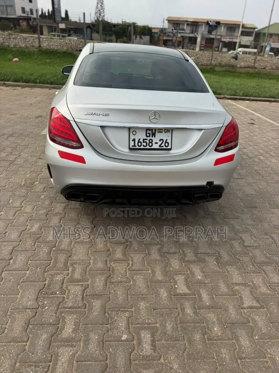 Mercedes-Benz C300 Luxury 4dr AWD 4Matic Sedan (2.0L 4cyl 7A) 2015