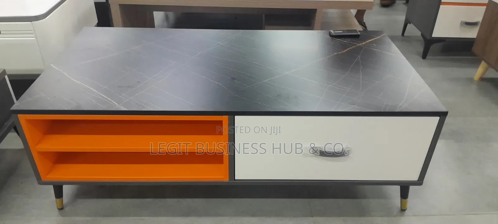 Modern Centre Table Ultra