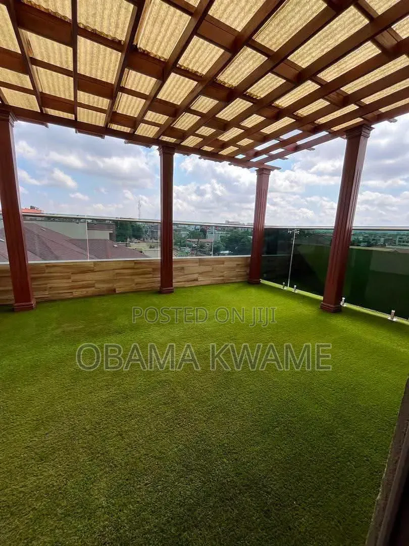 4bdrm House in Laryea Homes, A&C Mall Area for sale