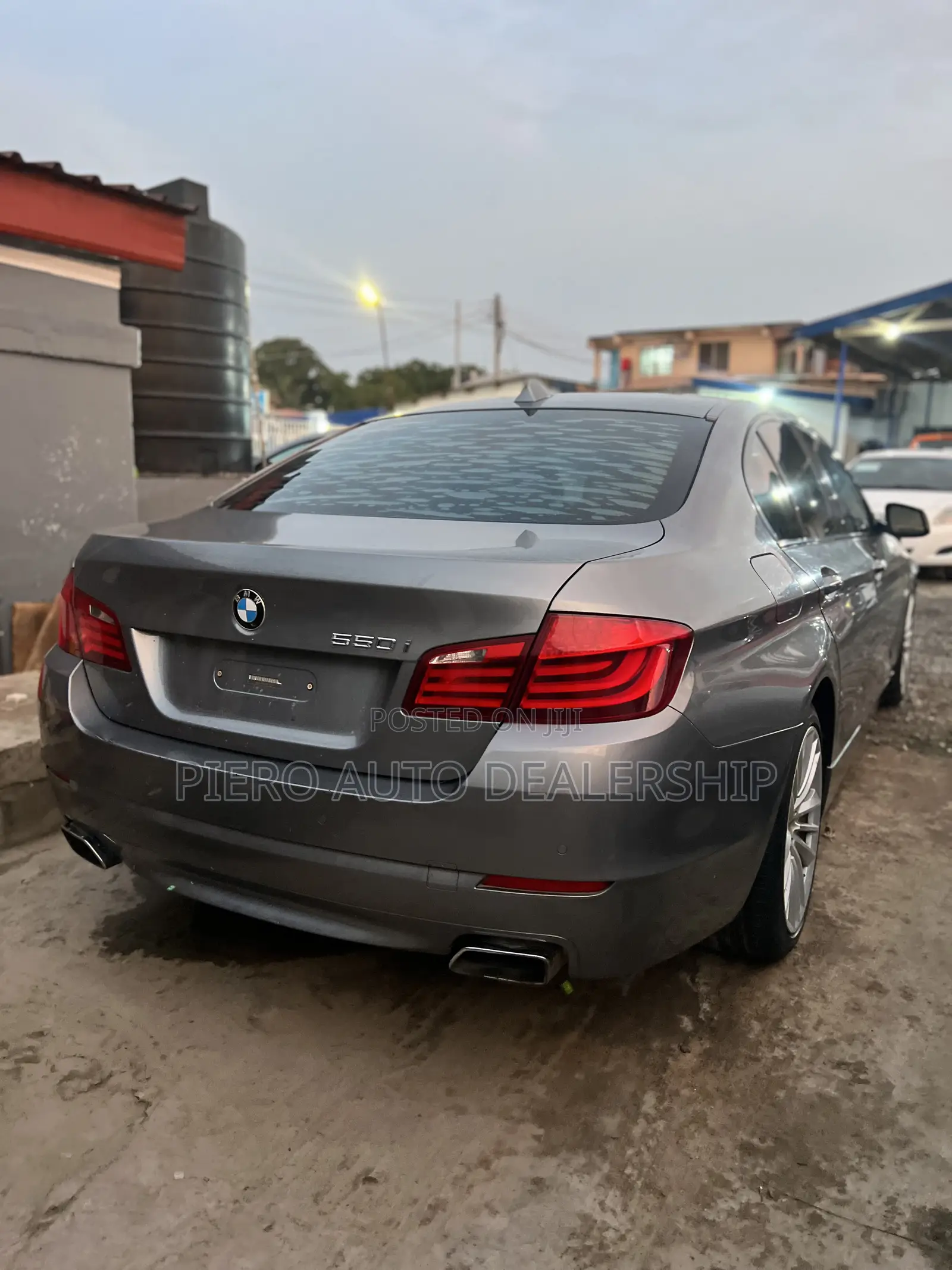 BMW 550i 2011 Gray