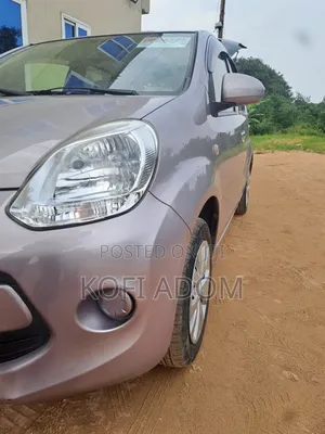 Toyota Passo 1.0 AWD 2014 Brown