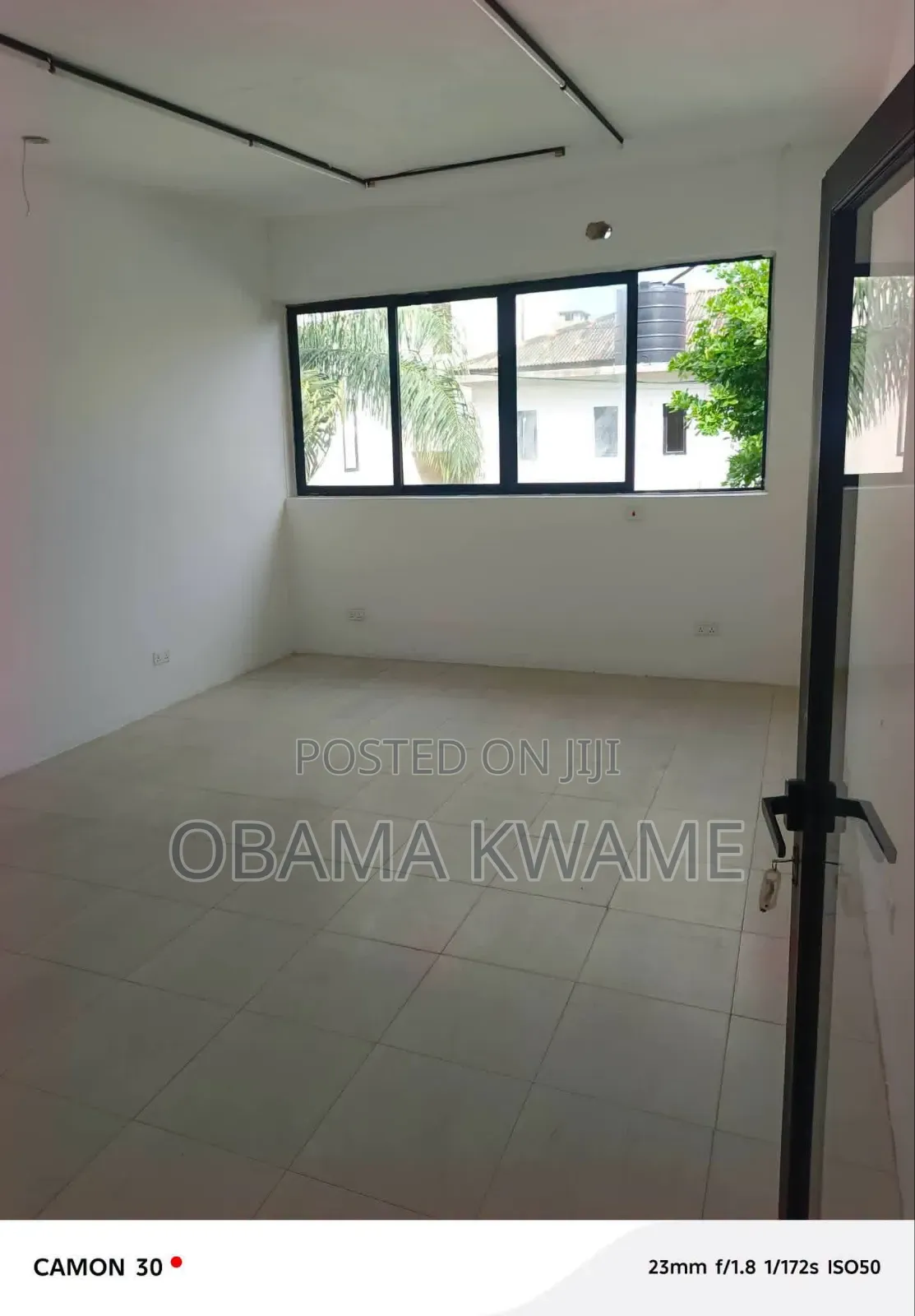  12-Bedroom Commercial Property for Rent – Osu Nyaniba Estate