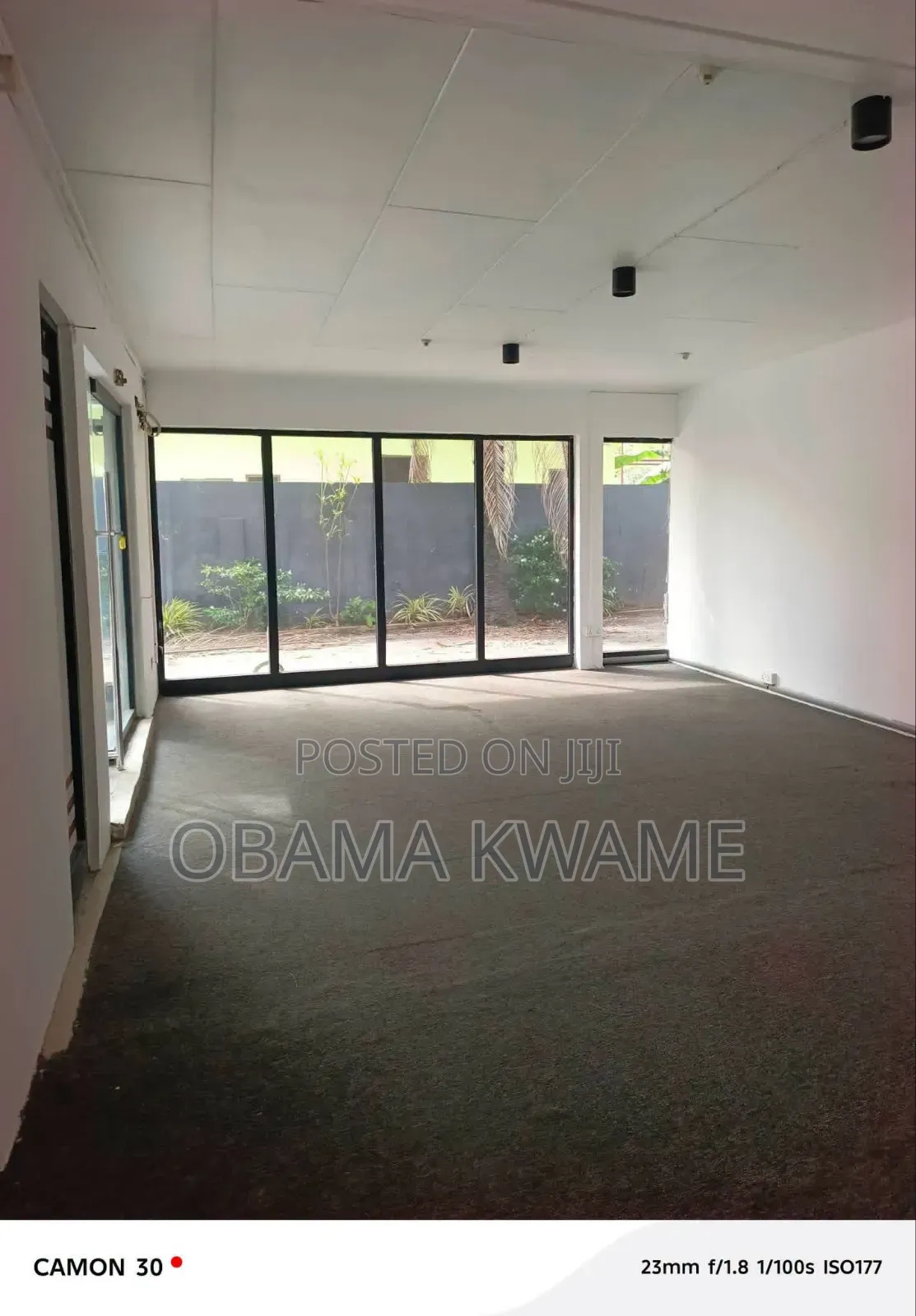 12-Bedroom Commercial Property for Rent – Osu Nyaniba Estate