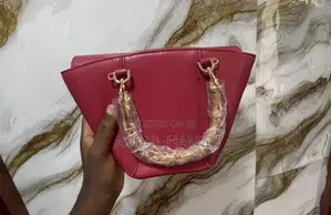 Gucci Diana Mini Bag