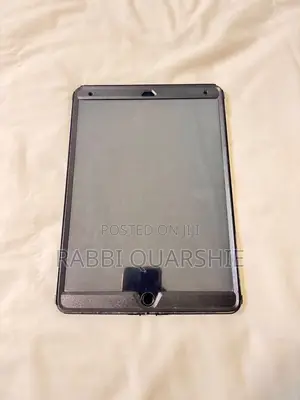 Apple iPad Pro 10.5 (2017) 256 GB Gray