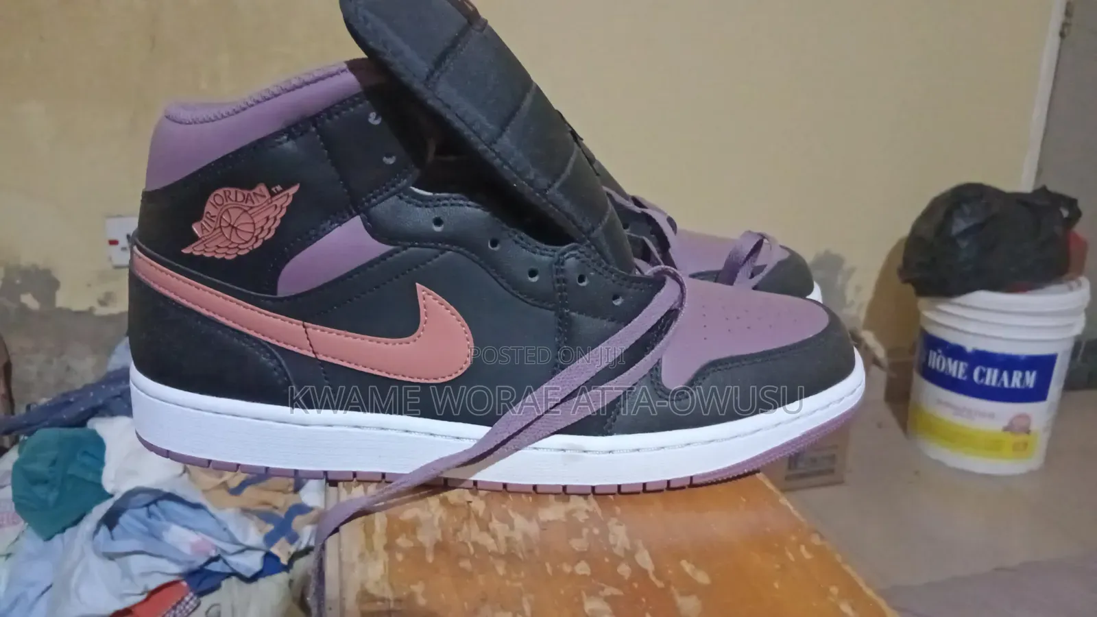 Air Jordan 1 Mid