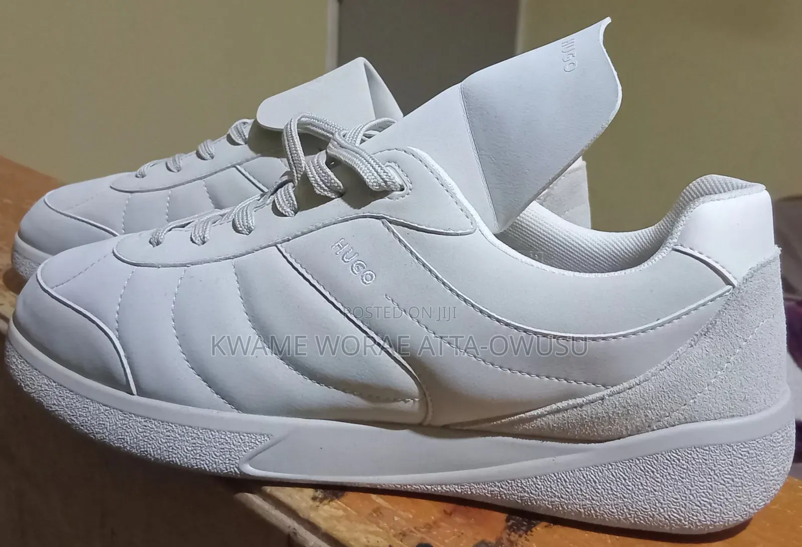 HUGO Men's White Leather Low-Top Sneakers