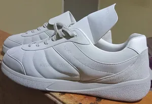 HUGO Men's White Leather Low-Top Sneakers