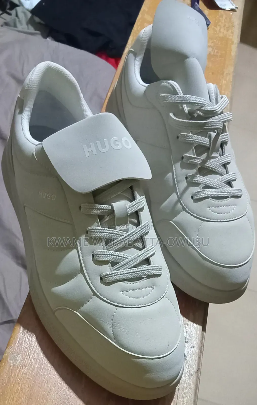 HUGO Men's White Leather Low-Top Sneakers