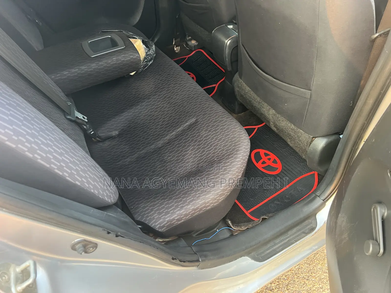 Toyota Yaris Sedan Automatic 2007 Silver