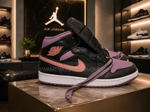 Air Jordan 1 Mid