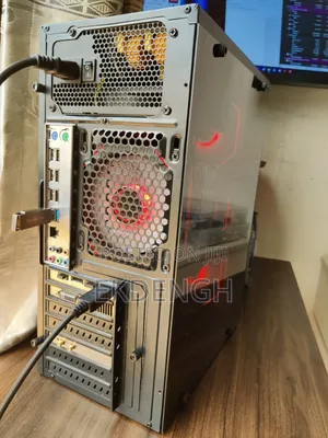 Desktop Computer 32GB Intel Xeon SSD 500GB