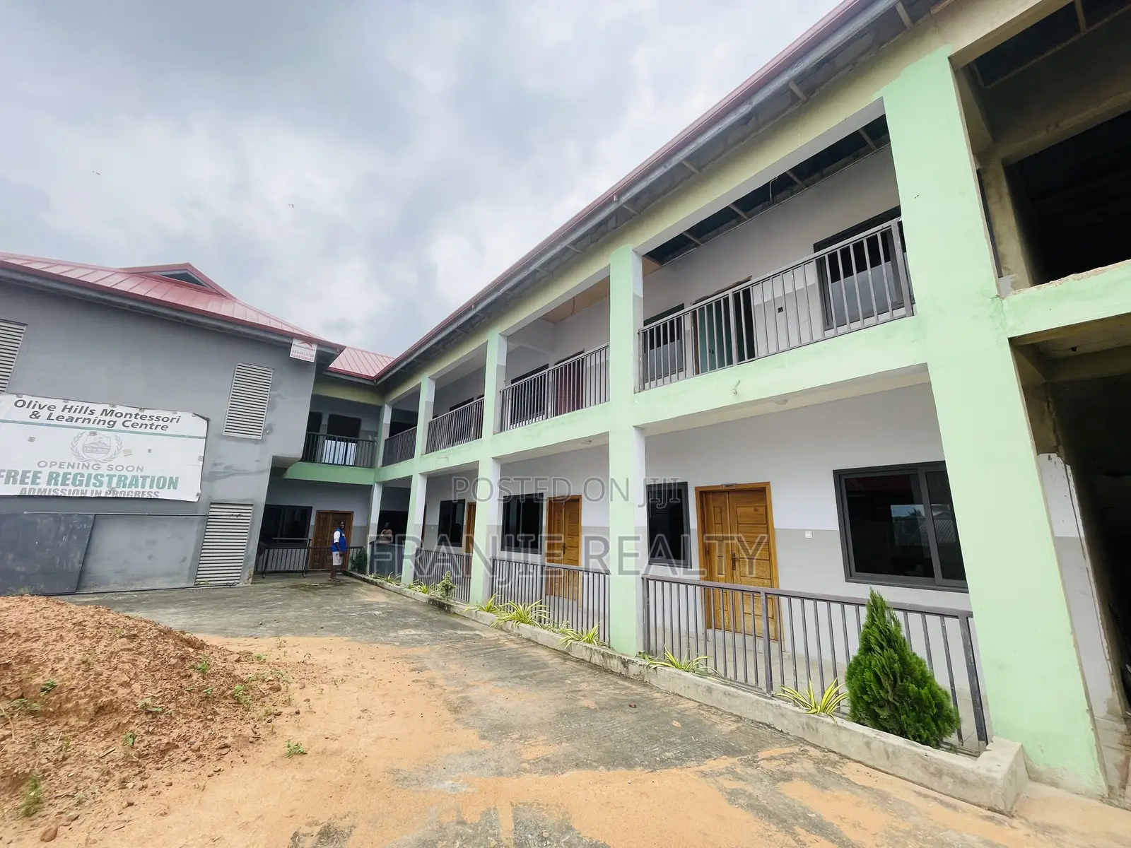 16bdrm House in Kasoa for sale