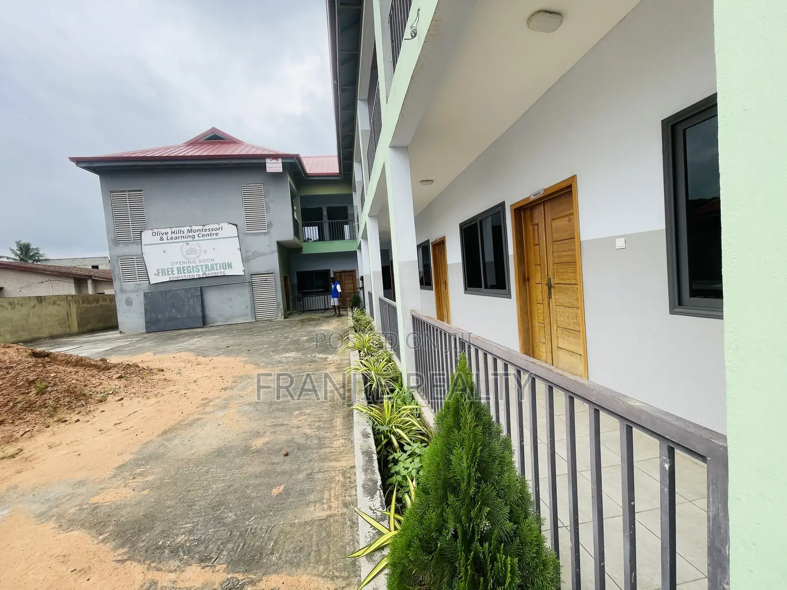 16bdrm House in Kasoa for sale