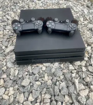 Ps4 Pro 825gb