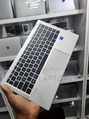 Laptop HP EliteBook 1040 G8 16GB Intel Core i7 SSD 512GB