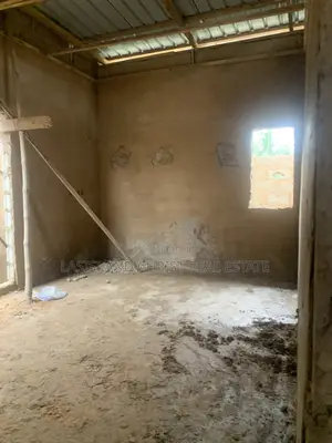 2bdrm House in Lasisi And Christ, Pokuase for sale