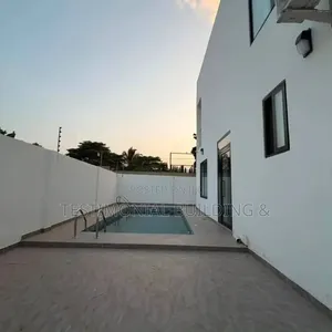 Furnished 4bdrm House in Testimonial Building, Ability for sale