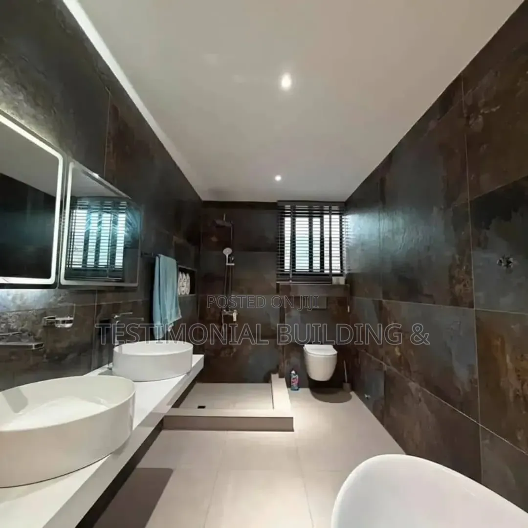 Furnished 4bdrm House in Testimonial Building, Ability for sale