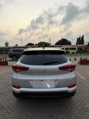 Hyundai Tucson 2017 Silver