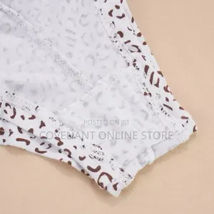6 Pieces of Ladies Cotton Lace Panties Set- Multicolour