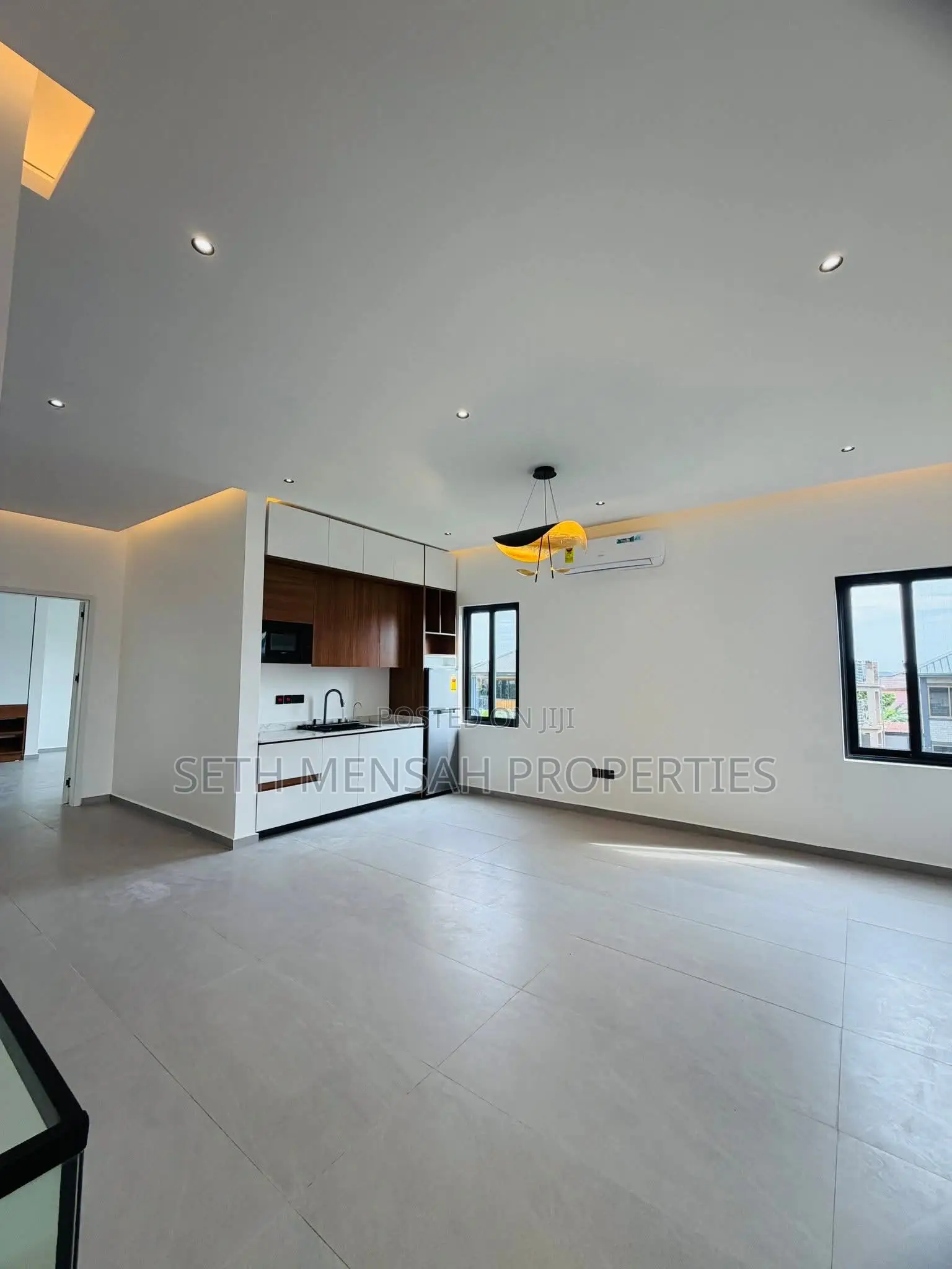 4bdrm House in 4 Bedroom House For for sale