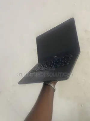Laptop Dell Latitude 3380 8GB Intel Core i3 SSD 256GB