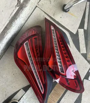 2016-2019 Mercedes-Benz CLA-Class Spec Taillights