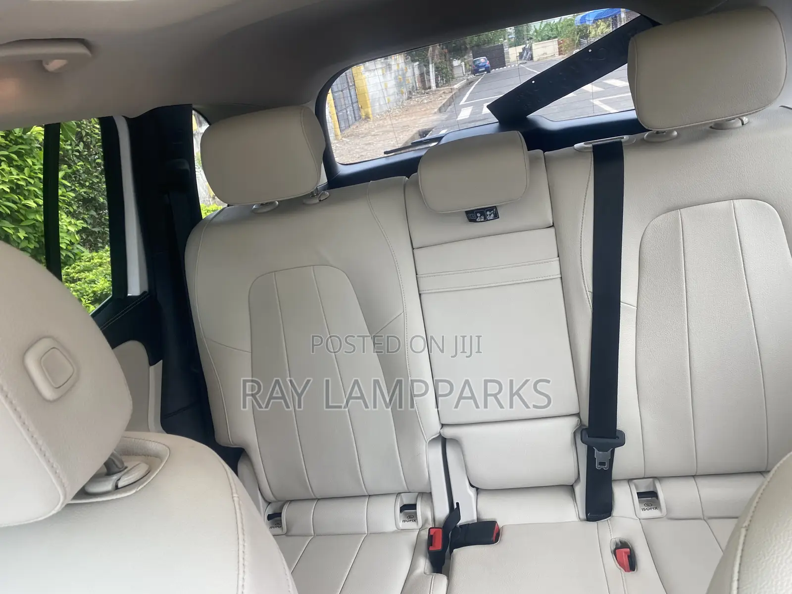 Mercedes-Benz GLB-Class 2022 White