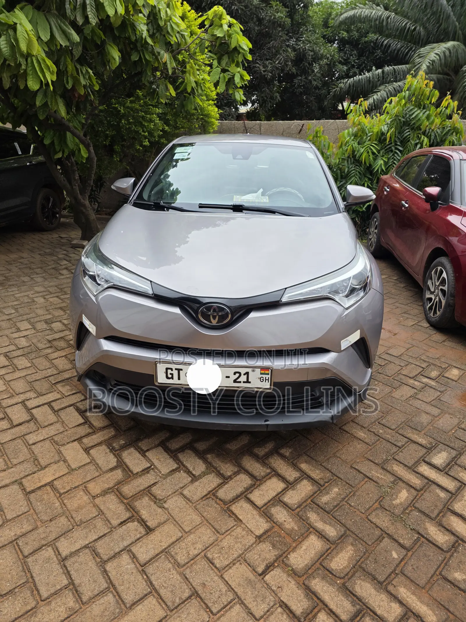 Toyota C-HR XLE FWD 2019 Gray