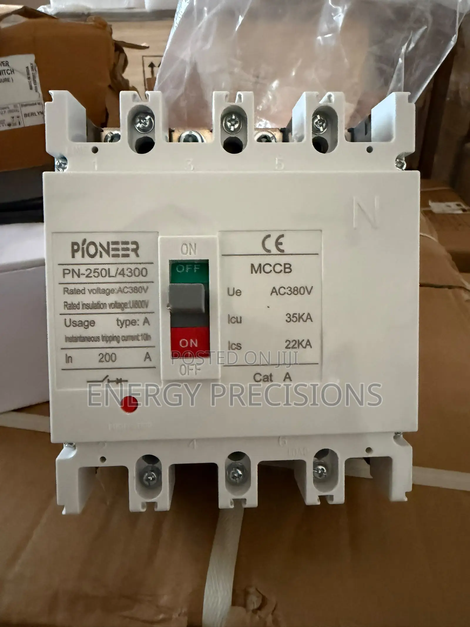 4p Ac200a McCb