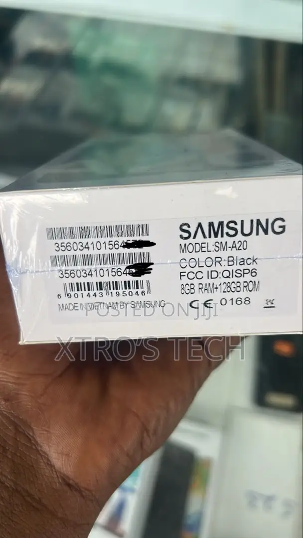 New Samsung Galaxy A20 64 GB Black