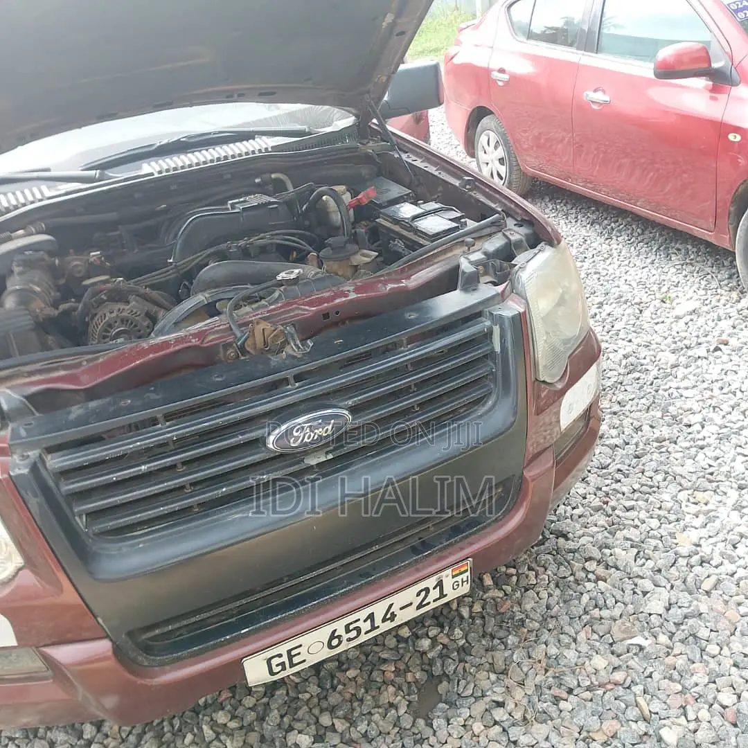 Ford Explorer XLT 4dr 4x2 (4.0L 6cyl 5A) 2010 Brown