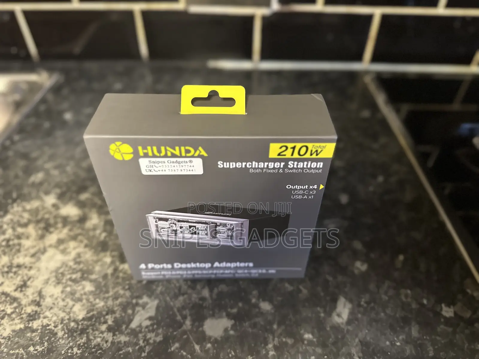 HUNDA Supercharger Station 210W 4 Ports USB C a Desktop Charging Hub