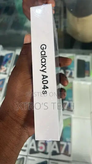 New Samsung Galaxy A04s 128 GB Black