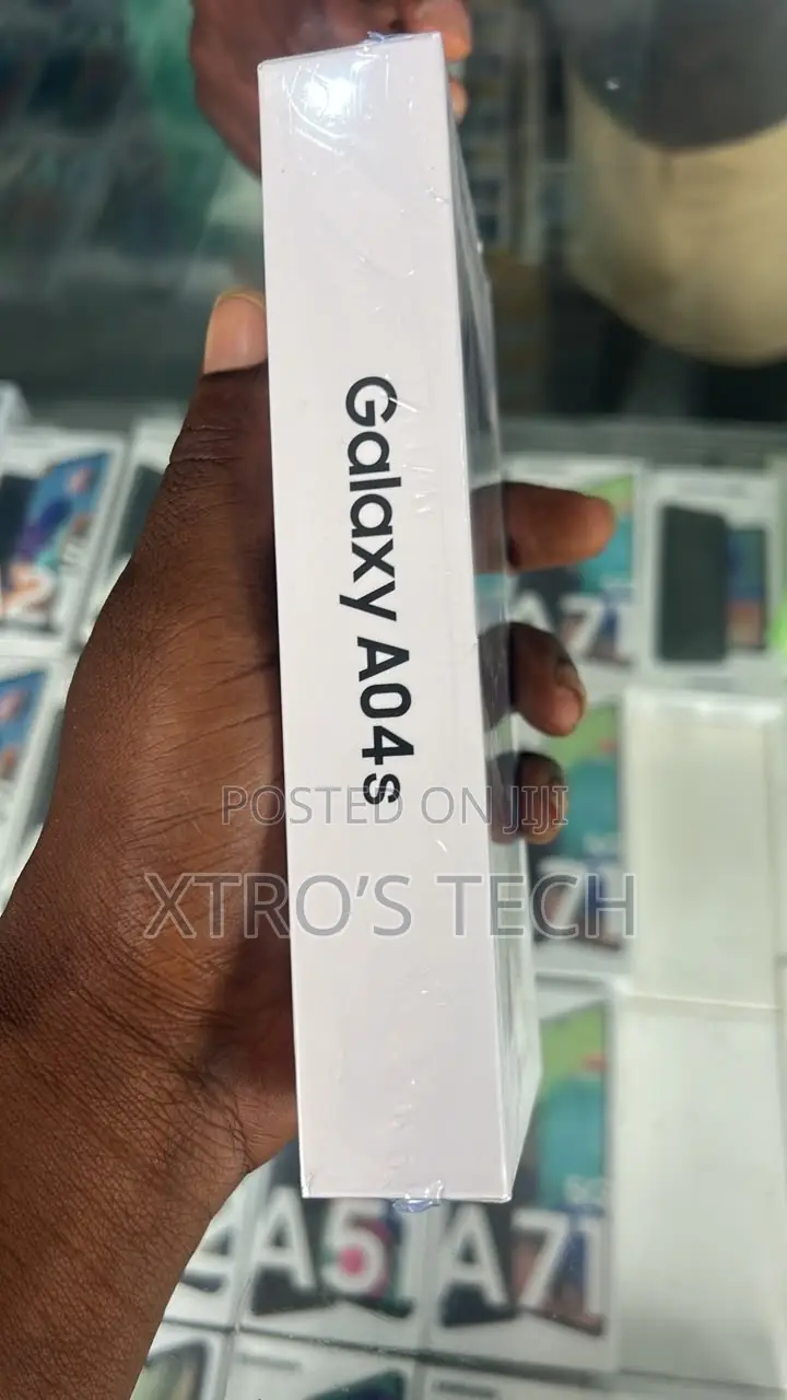 New Samsung Galaxy A04s 128 GB Black