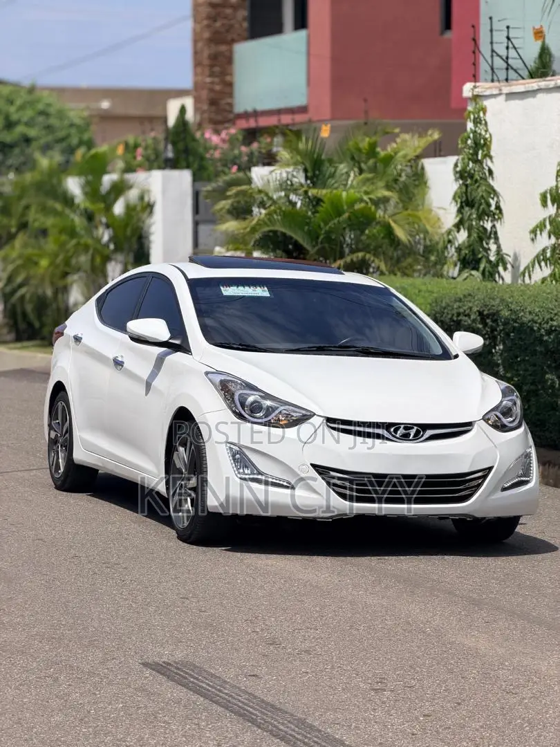 Hyundai Elantra 2016 White