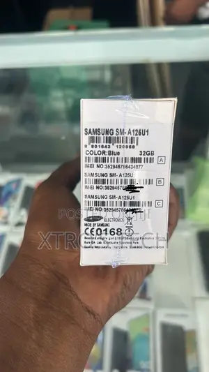 New Samsung Galaxy A12 32 GB Blue