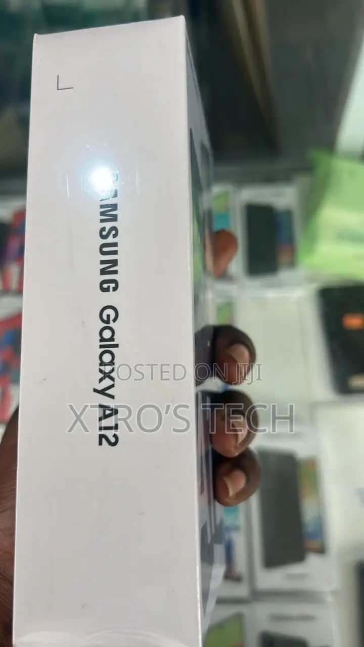 New Samsung Galaxy A12 32 GB Blue