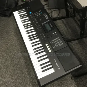 PSR E473 for Rent